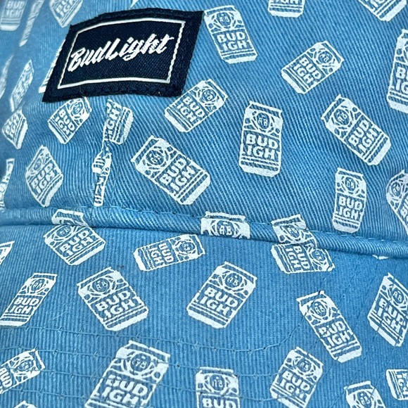 Bud Light Baseball Cap All Over Logo Blue Buckle Back Pattern Beer Hat NEW - Picture 3 of 16